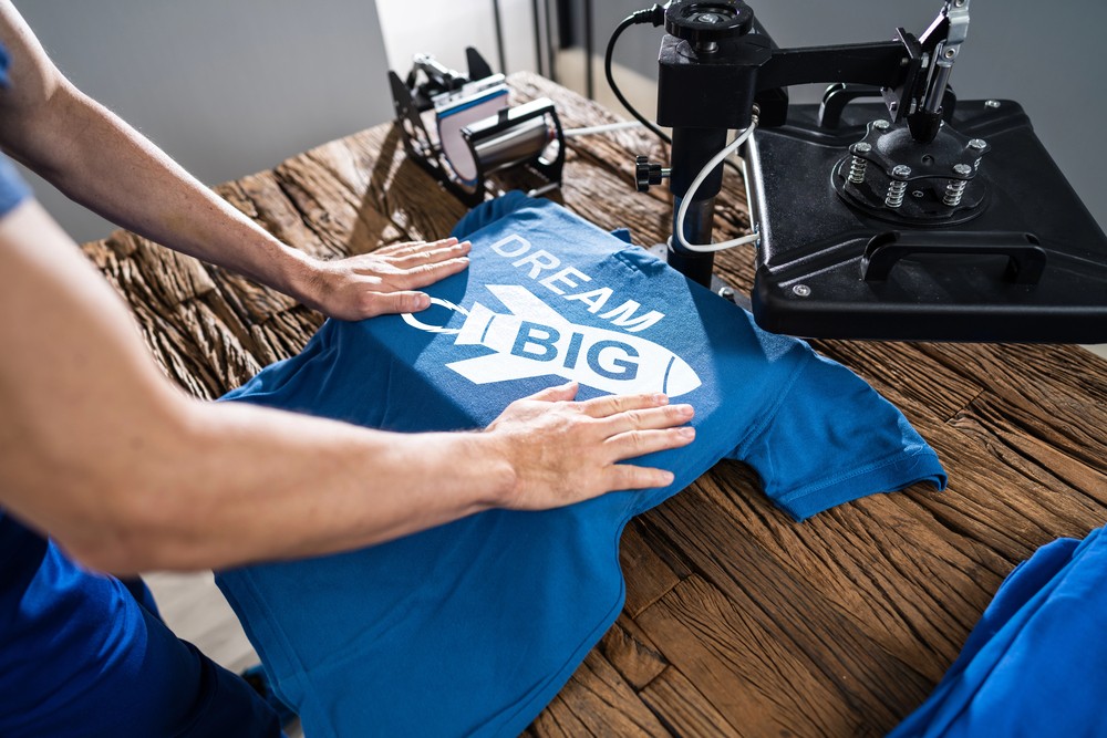 The Power Of On-Site Merch Customization In Experiential Marketing